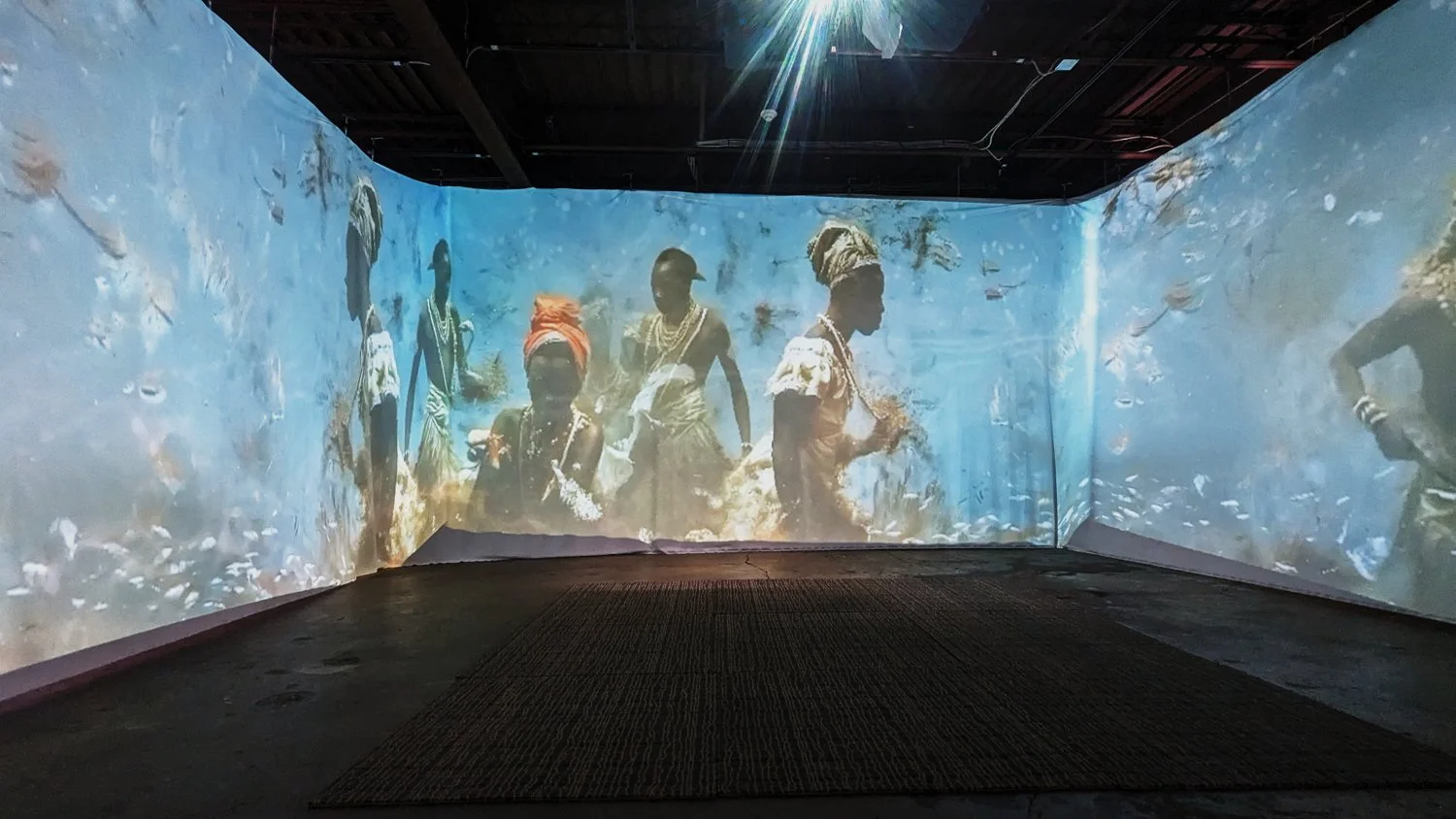 Wide view of the ILE OMI projection room